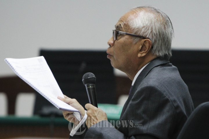 Sidang OC Kaligis Kembali Ditunda