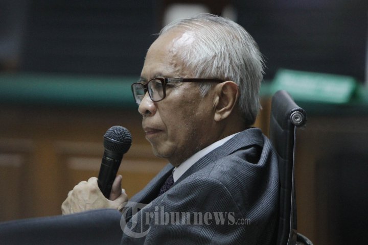 Sidang OC Kaligis Kembali Ditunda