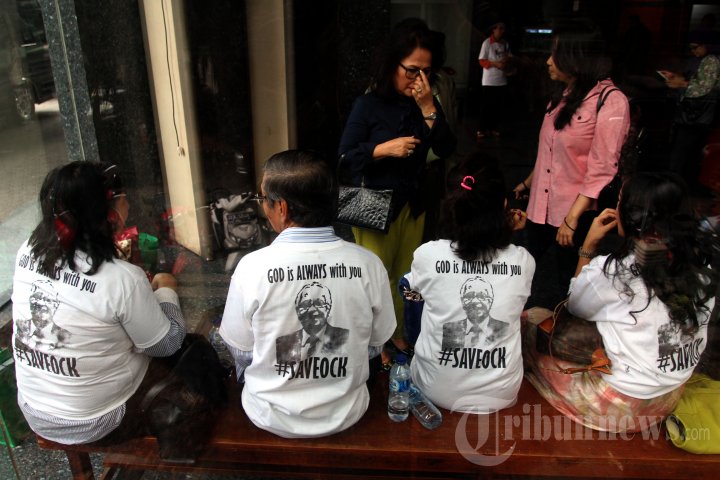Sidang OC Kaligis Urung Dilaksanakan