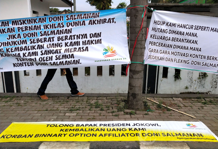 Sidang Perdana Doni Salmanan Secara Online di PN Bale Bandung