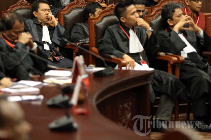 Sidang Putusan Gugatan Pilkada Di MK