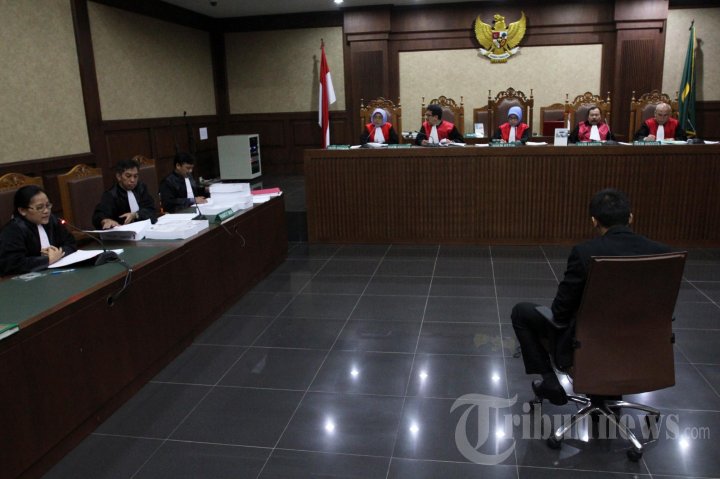Sidang Tuntutan Abdul Khoir