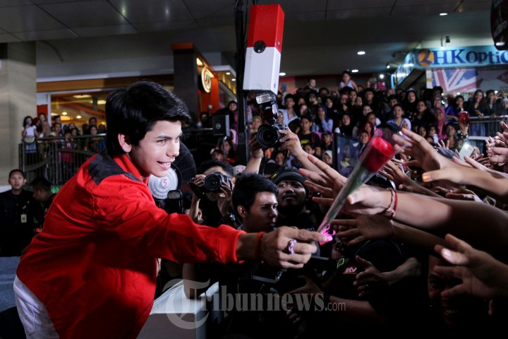 Siddharth Nigam Pemeran Utama Ashoka Bertemu Fans