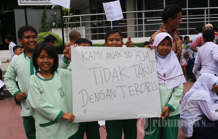 Siswa Gelar Aksi Damai