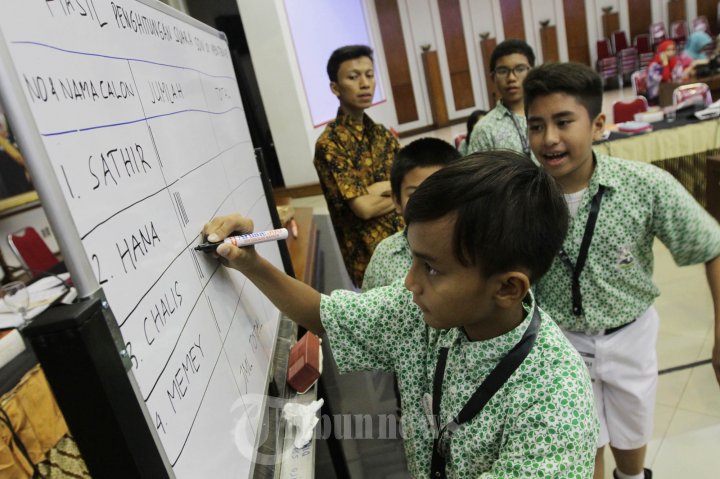 Siswa SD Lakukan Simulasi Pemilihan Umum