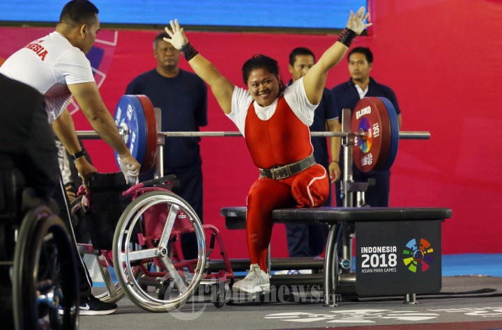 Siti Mahmudah Raih Perak Angkat Berat APG2018