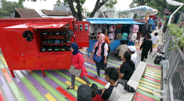 Skywalk Cihampelas Mulai Bergeliat