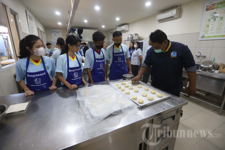 SLB Pangudi Luhur di Bogasari Baking Center