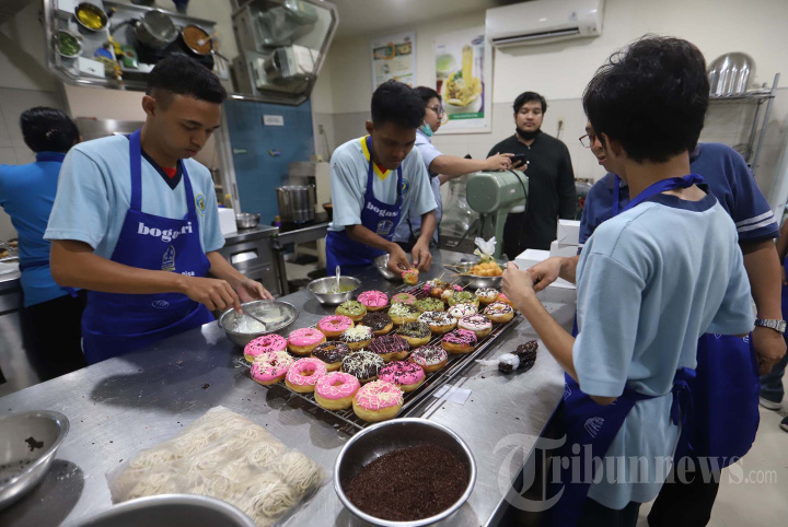 SLB Pangudi Luhur di Bogasari Baking Center