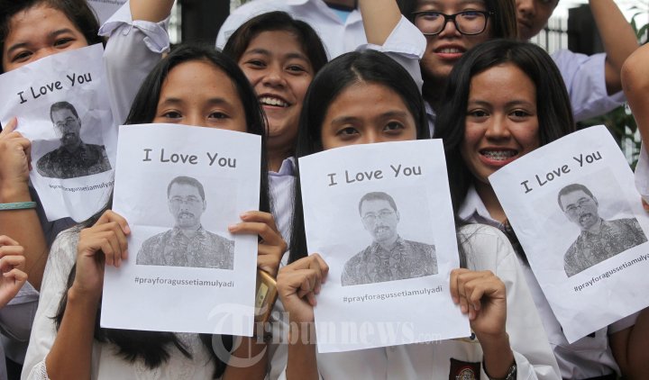 SMA Negeri 9 Bandung Unjuk Rasa