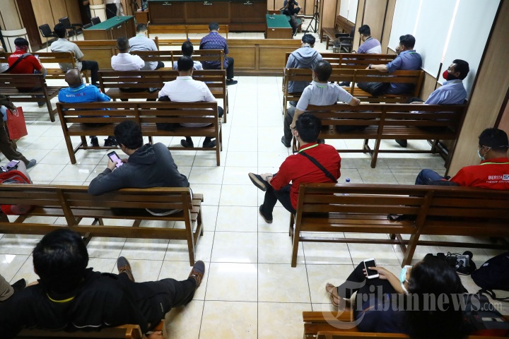 Social Distancing di Pengadilan