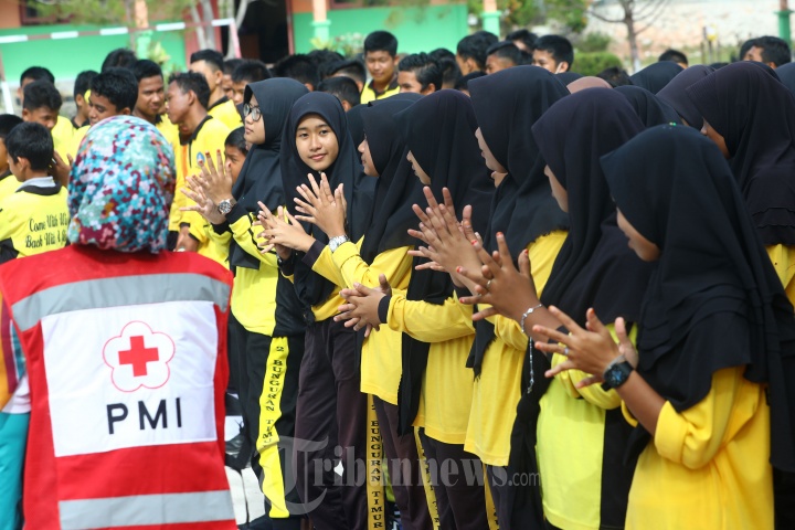 Sosialisasi Virus Corona Bagi Siswa di Natuna