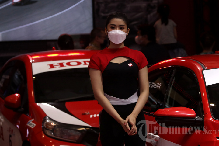 SPG Cantik di GIIAS 2022