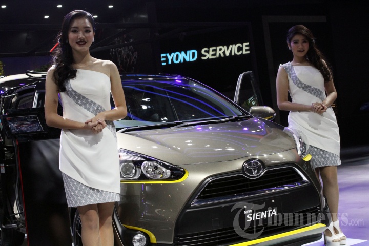 SPG Cantik Hiasi GIIAS 2018