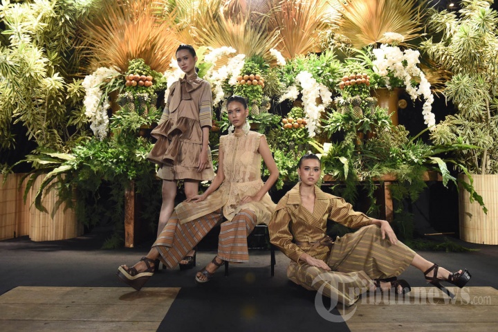 Spring Summer 2019/2020 Collection Karya Denny Wirawan