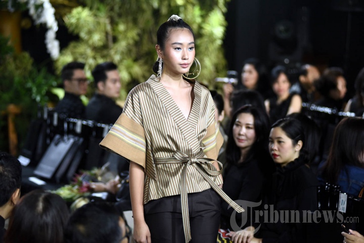 Spring Summer 2019/2020 Collection Karya Denny Wirawan