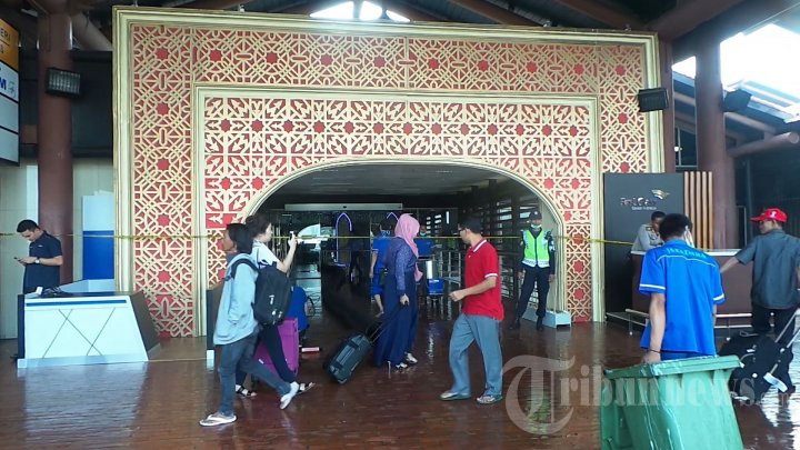 Suasana Bandara Soekarno-Hatta Pasca Kebakaran