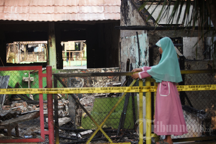 Suasana Pasca Kebakaran SDN 01 Pondok Bambu