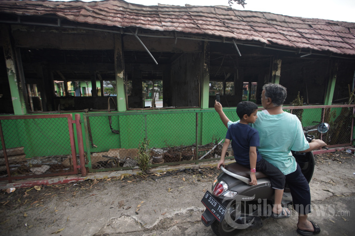 Suasana Pasca Kebakaran SDN 01 Pondok Bambu
