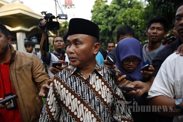 Sugianto Sabran Pelapor Bambang Widjojanto