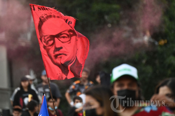 Suka Cita Pendukung Gabriel Boric, Presiden Terpilih Chile