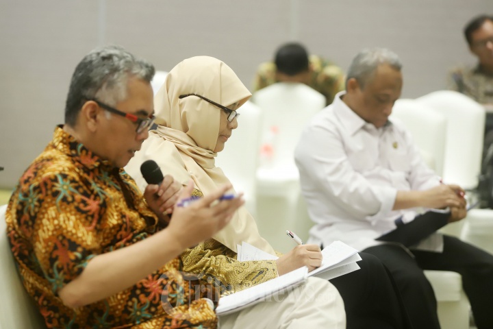 Sukma Violeta dan Indro Sugianto Narsum Diskusi