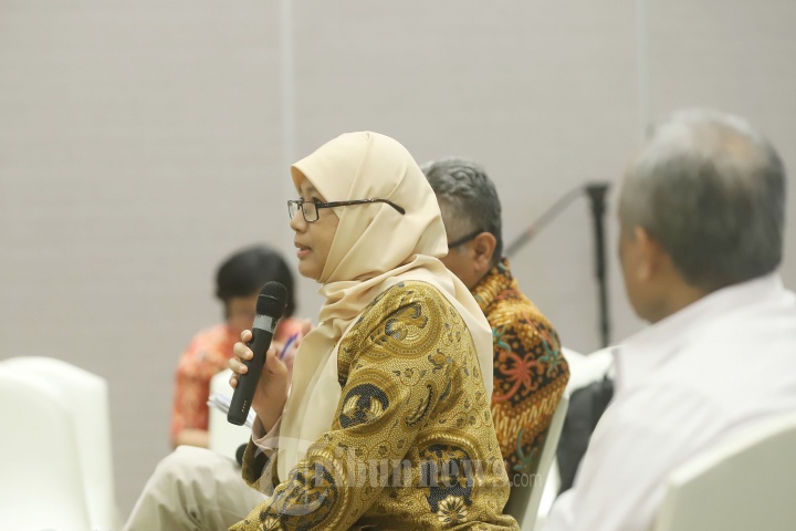 Sukma Violeta dan Indro Sugianto Narsum Diskusi