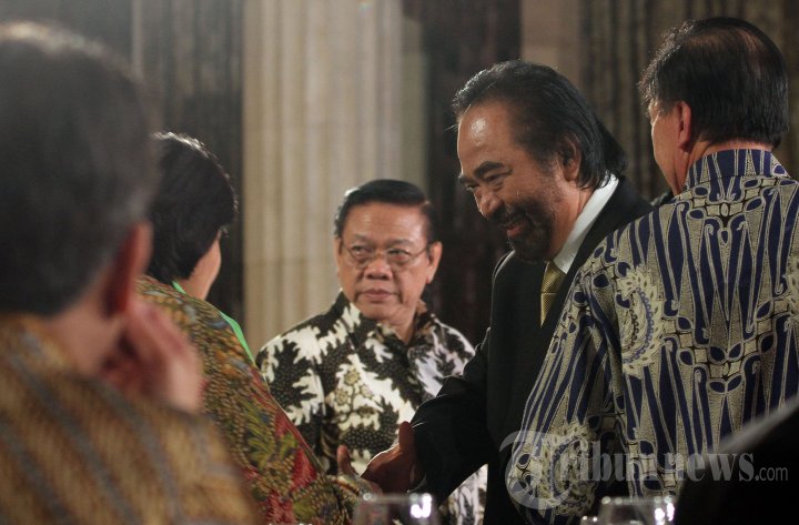 Surya Paloh Raih Lifetime Achievement Award
