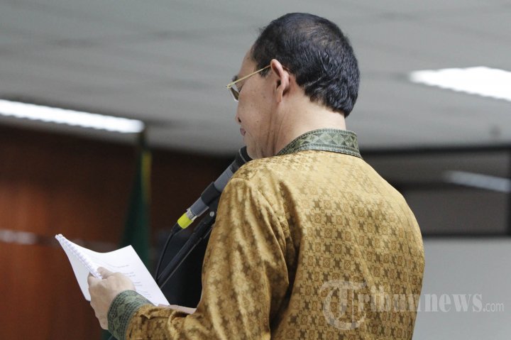 Suryadharma Ali Bacakan Eksepsi di Pengadilan Tipikor