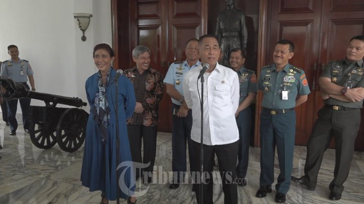 Susi Pudjiastuti dan Ryamizard Ryacudu Lakukan MoU