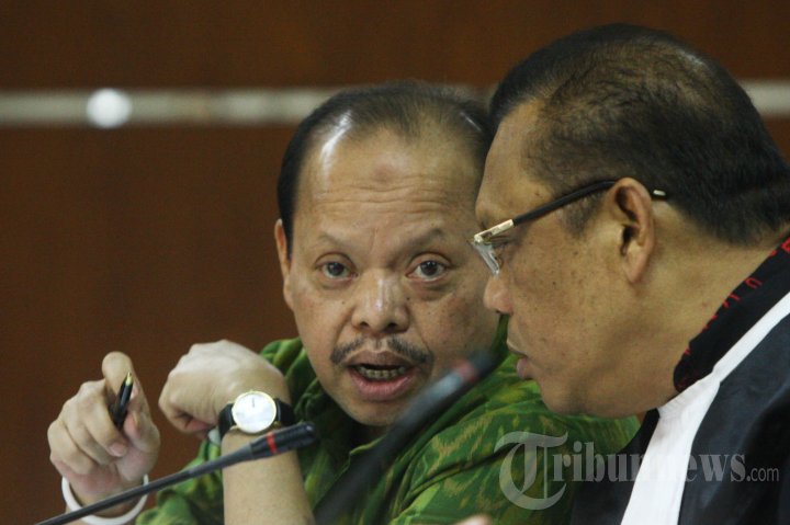 Sutan Bhatoegana Jalani Sidang Lanjutan