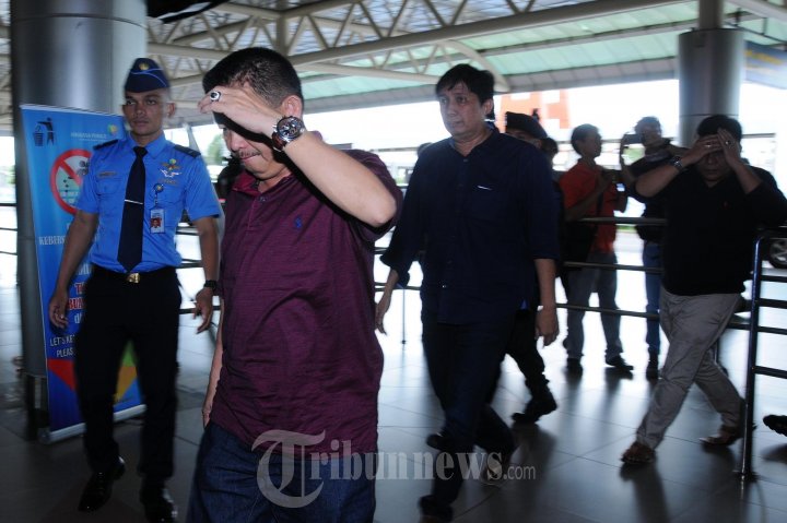 Syamsudin Fei dan Faisyar Saat Ditangkap KPK