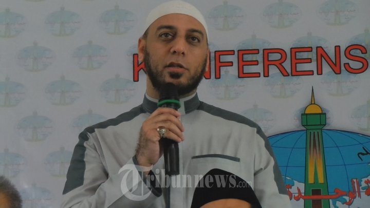 Syekh Ali Jaber Hadiri Konpers Wahdah Islamiah