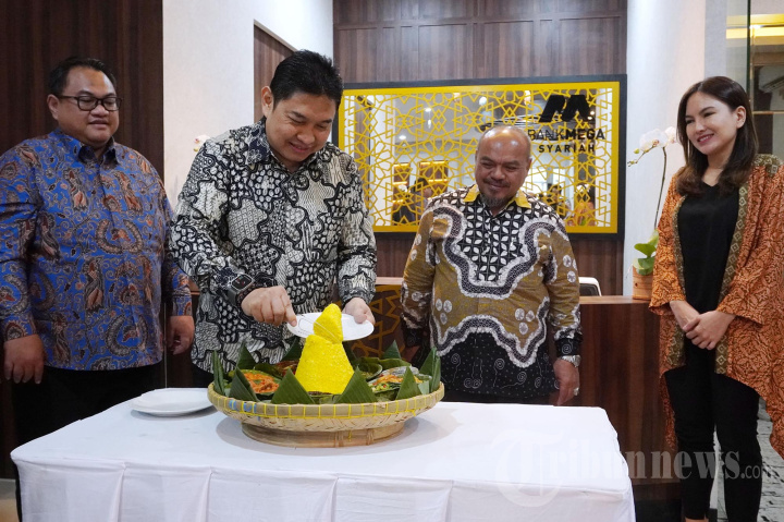 Syukuran Relokasi Gedung Bank Mega Syariah KCP Bandung Pasirkaliki