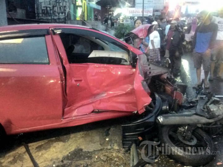 Tabrakan Beruntun di Puncak Telan 3 Korban Tewas