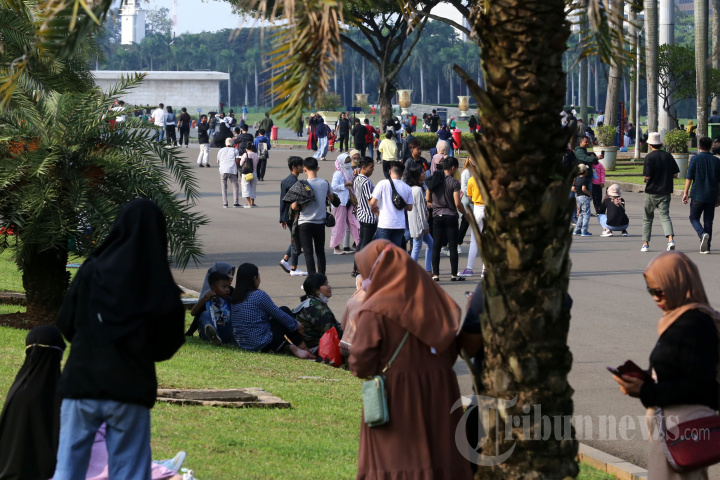 Taman Wisata Monas Kembali Dibuka untuk Umum