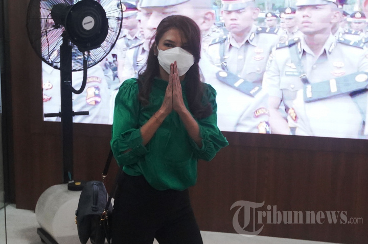 Tamara Bleszynski Laporkan Penipuan ke Bareskrim Mabes Polri