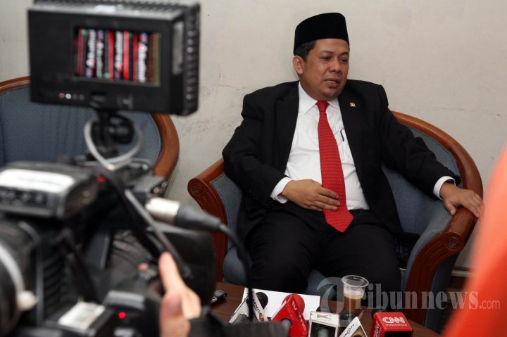 Tanggapan Fahri Hamzah Terkait Pencopotan Dirinya