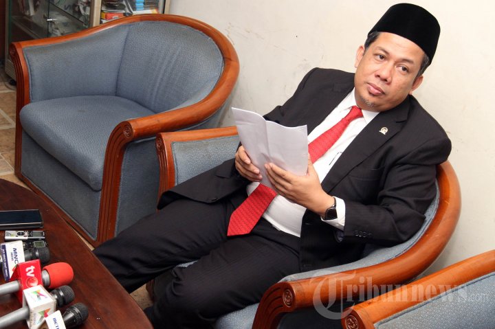 Tanggapan Fahri Hamzah Terkait Pencopotan Dirinya