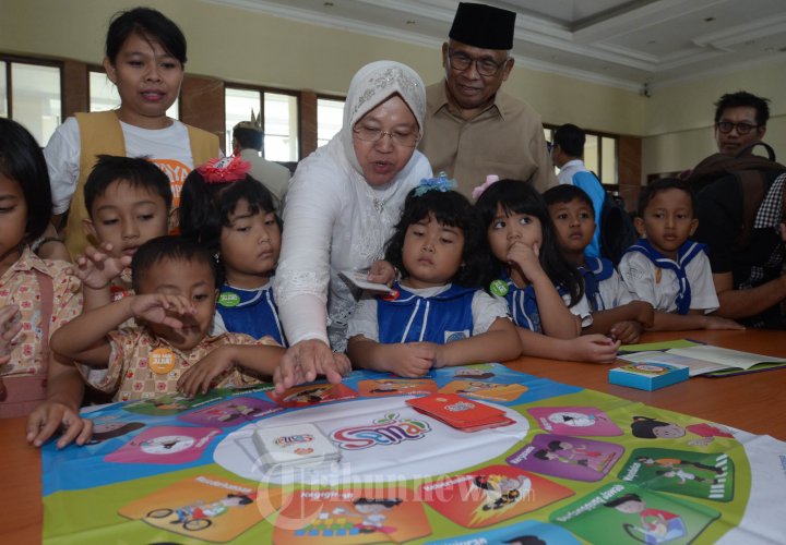 Taufiequrachman Ruki Bermain Semai Bersama Siswa TK