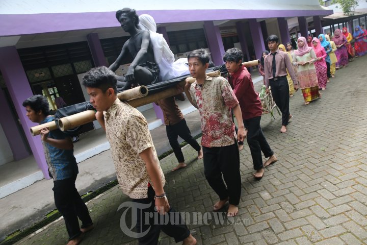 Teatrikal Bestra Mahasiswa UNM