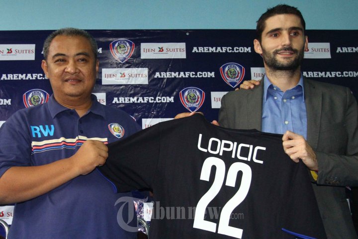 Teguh Amirudin dan Lopicic Pemain Baru Arema Cronus