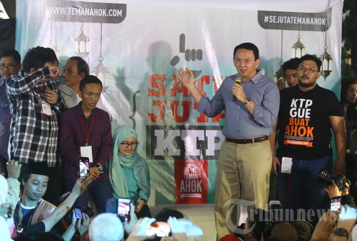 Teman Ahok Rayakan 1 Juta KTP
