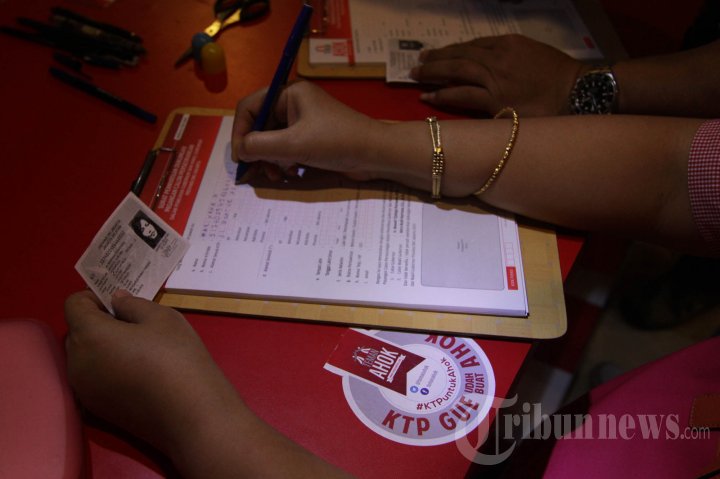 Teman Ahok Verifikasi Ulang KTP Dukungan