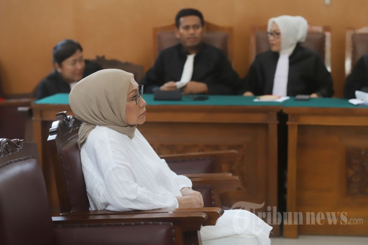 Terbukti Sebarkan Hoaks, Ratna Sarumpaet Divonis 2 Tahun Penjara