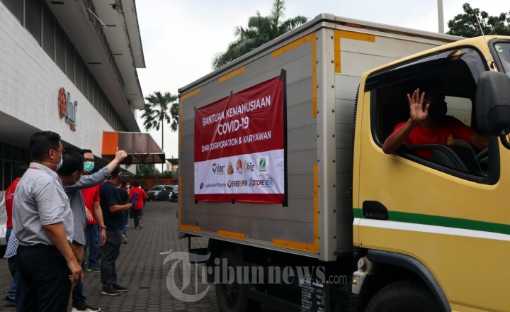 Terdampak Covid-19, RBM Goat Milk Menyalurkan Bantuan Sembako