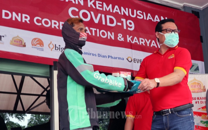 Terdampak Covid-19, RBM Goat Milk Menyalurkan Bantuan Sembako