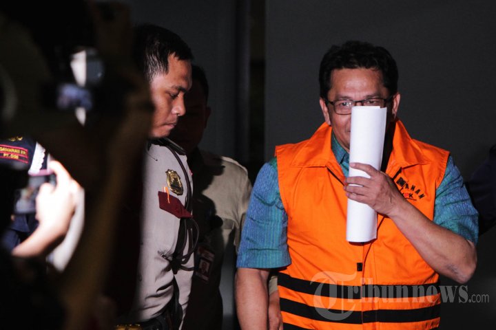 Tersangka Suap DPRD Banten Ditahan KPK