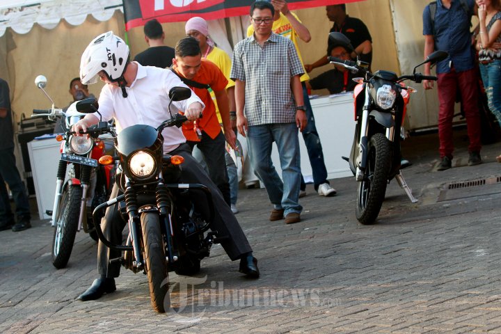 Test Ride Sepeda Motor di Ajang IIMS 2015