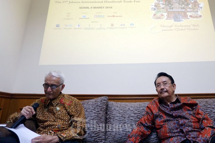 Thamrin Bustami dan Bramantyo W Konpers Pameran Inacraft 2015